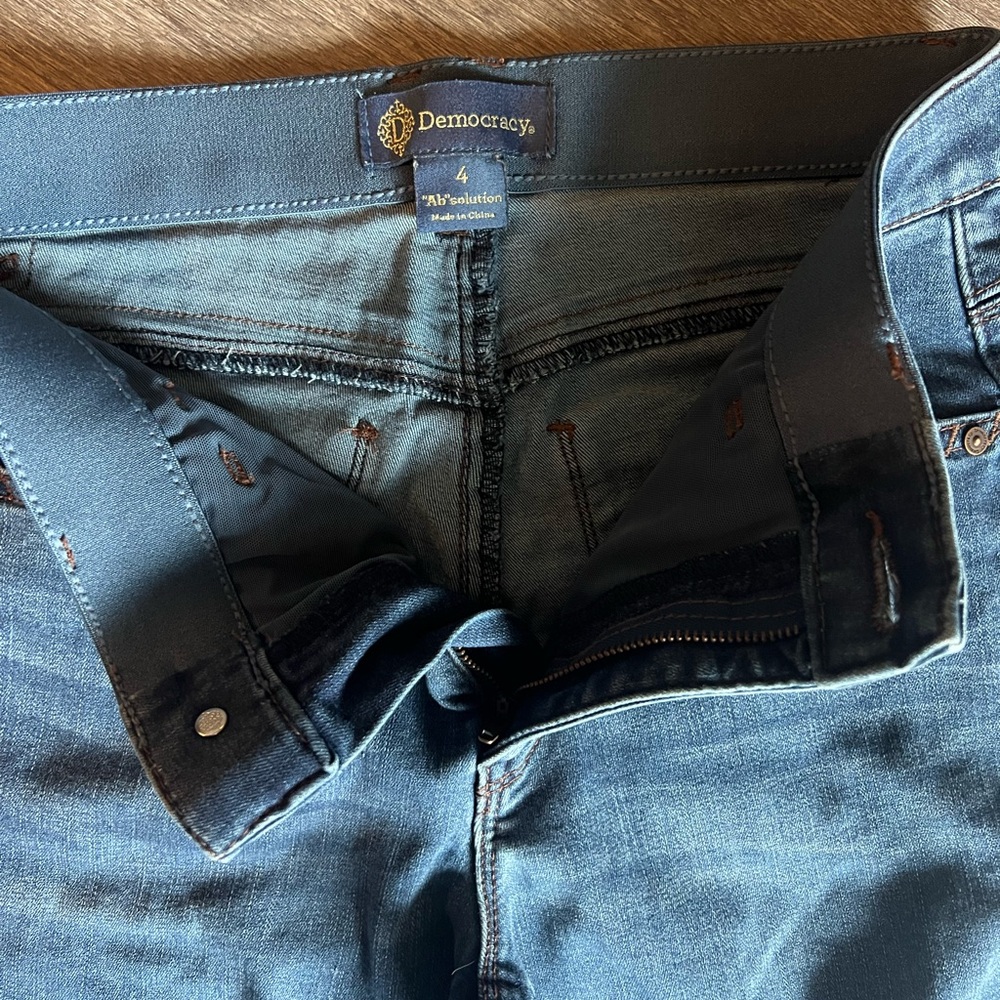Democracy “Ab” Solution Boot Cut Jeans - Picture 2 of 3